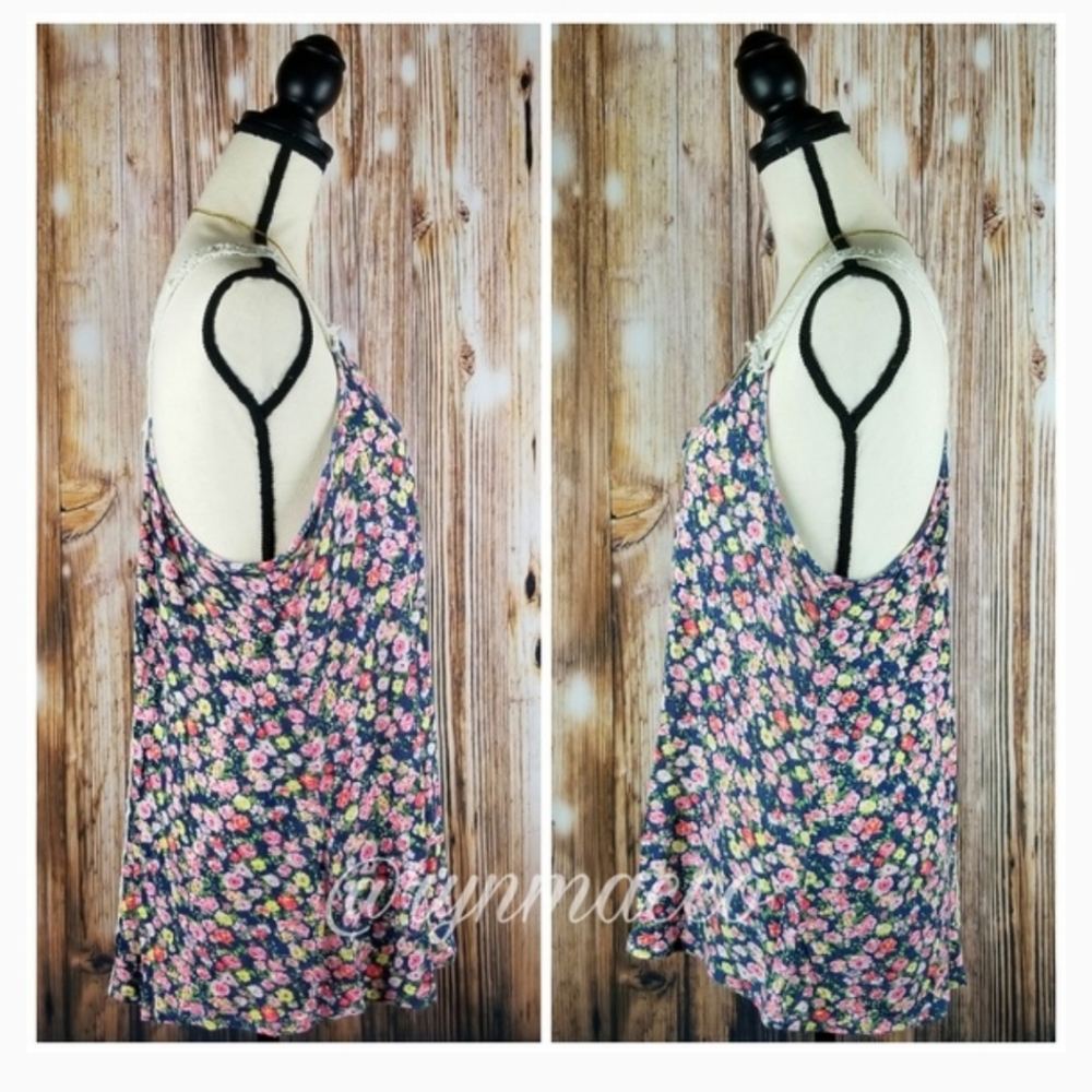 Rue21 | Floral Print Crochet Knit Racerback Top - Picture 3 of 6